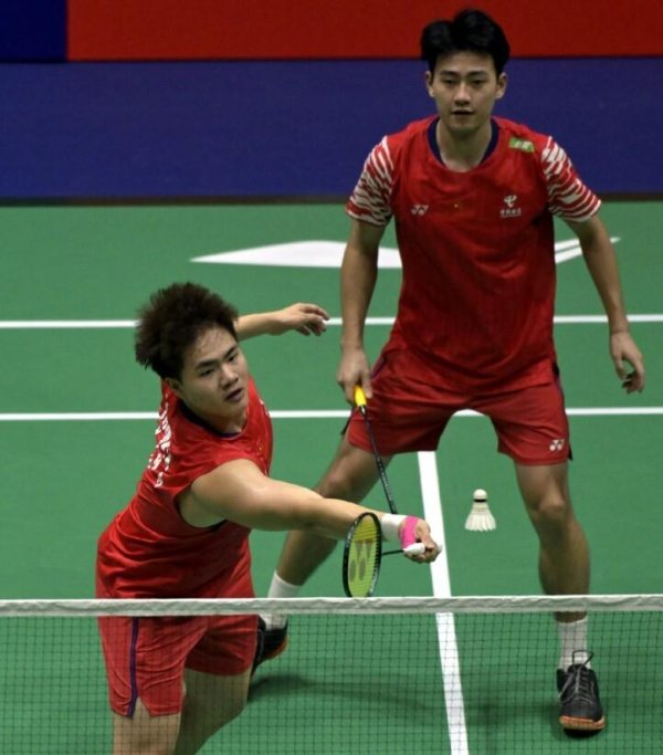百盛证券 爆大冷！梁伟铿/王昶不敌日本组合，韩国公开赛遭遇一轮游